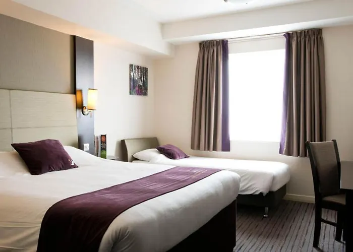Premier Inn Guildford North - A3